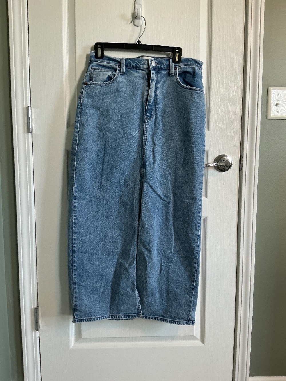 Universal Thread Light Blue Denim Midi Skirt